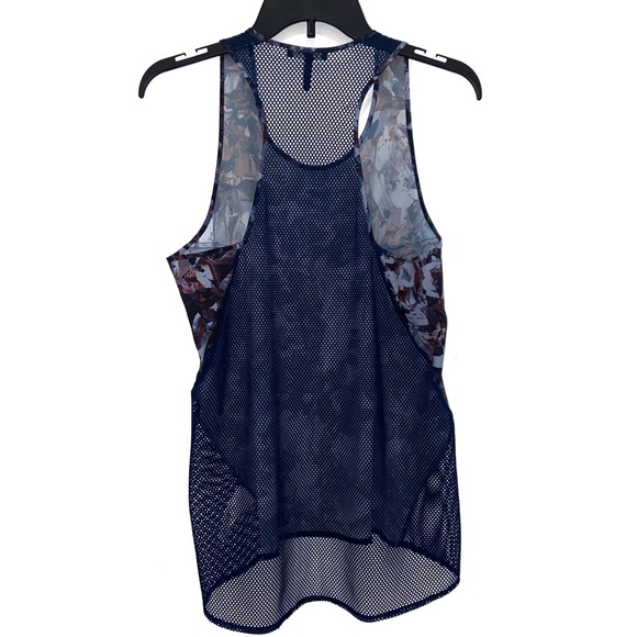 Kiind of women’s tank‎ top - Picture 14 of 15